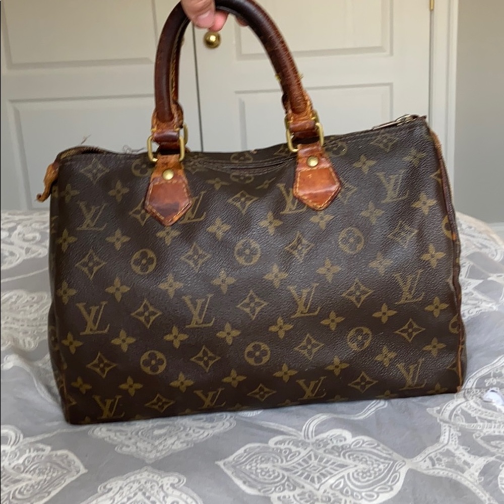 Louis Vuitton Speedy 30 Bag